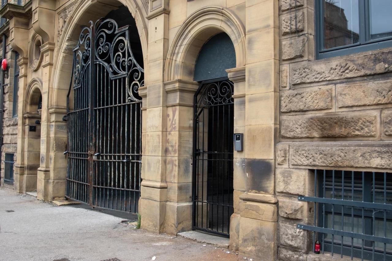 Bv Apartments Conditioning House Bradford แบรดฟอร์ด ภายนอก รูปภาพ