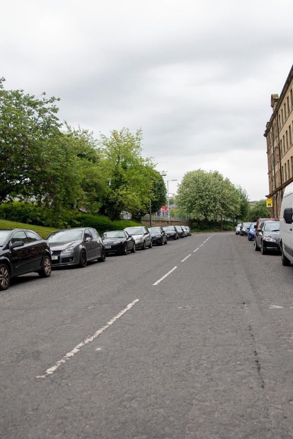 Bv Apartments Conditioning House Bradford แบรดฟอร์ด ภายนอก รูปภาพ